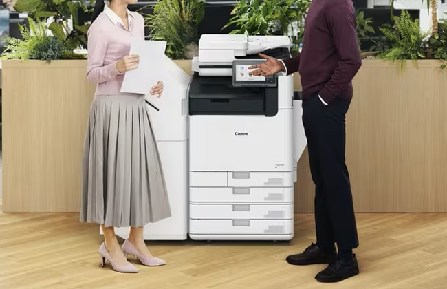 CANON apuesta por la economía circular con la gama de máquinas multifunción refabricadas de última generación imageRUNNER ADVANCE ES CANON lanza nuevos equipos multifunción